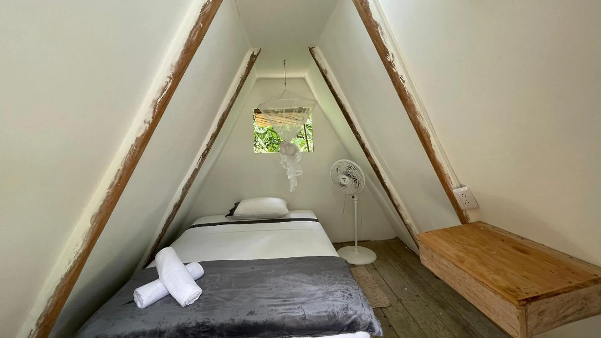 Kemp Hotel Cascada Escondida Glamping Santa Marta